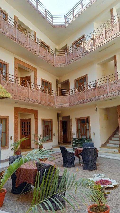 Rigmor Haveli Hotel จ๊อดปูร์ ภายนอก รูปภาพ